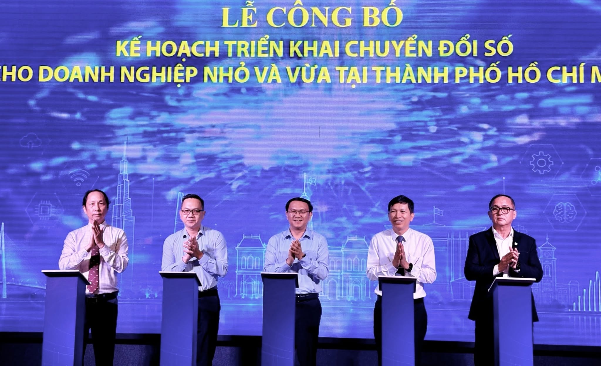 CHUYỂN ĐỔI SỐ CHO DOANH NGHIỆP NHỎ VÀ VỪA (SMEs) TẠI TP.HCM